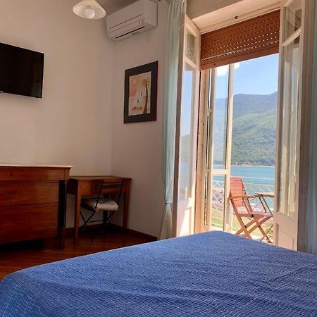 B&B Mare Blu Sapri Ngoại thất bức ảnh