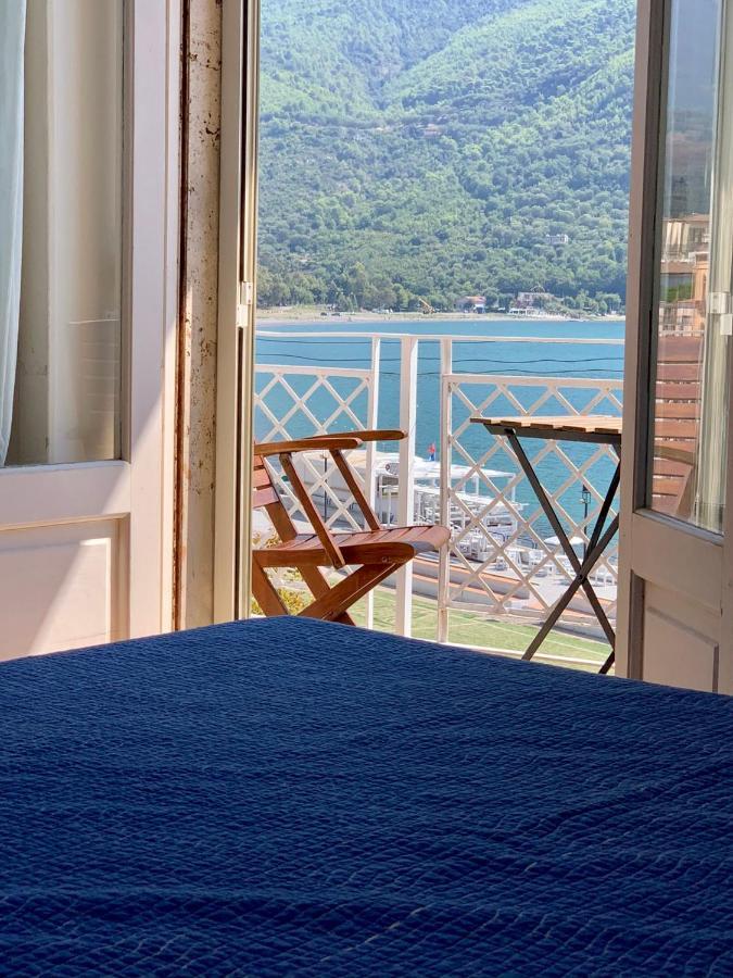 B&B Mare Blu Sapri Ngoại thất bức ảnh