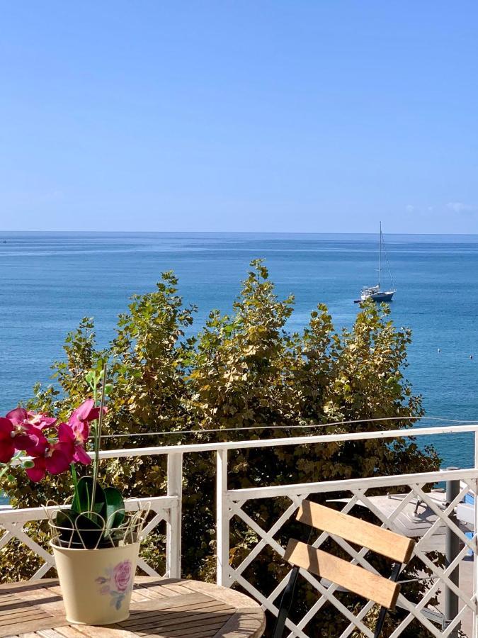 B&B Mare Blu Sapri Ngoại thất bức ảnh