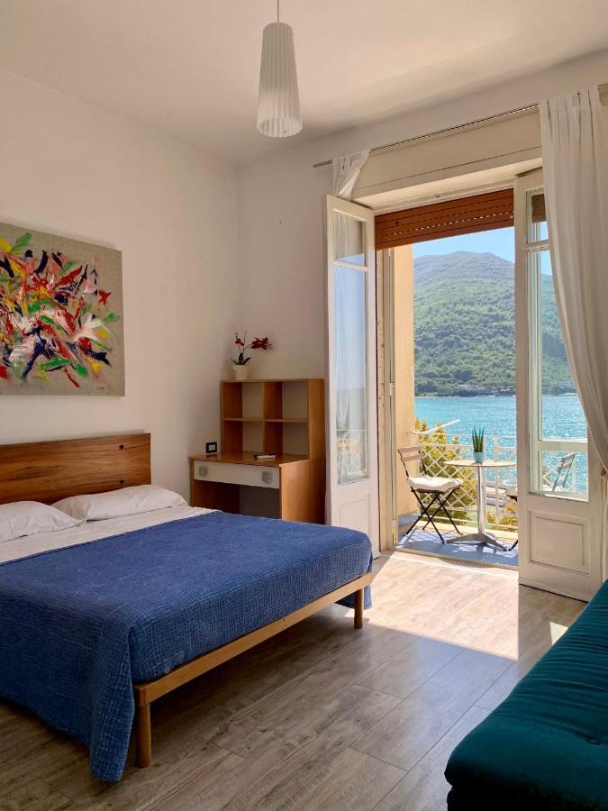 B&B Mare Blu Sapri Ngoại thất bức ảnh